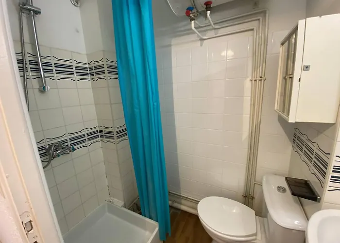 2 Couchages Cap D'agde Naturisme Cn060-g83 *